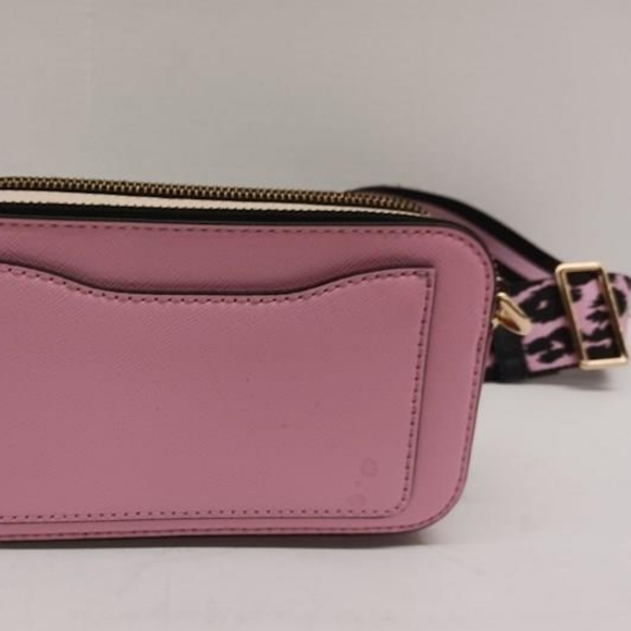 Marc Jacobs Marc Jacobs The Snapshot Crossbody Bag- BarbieCore Pink - Picture 4 of 16
